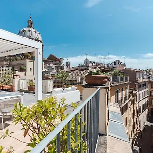 nikis-collection-navona.it-romehotels.com/